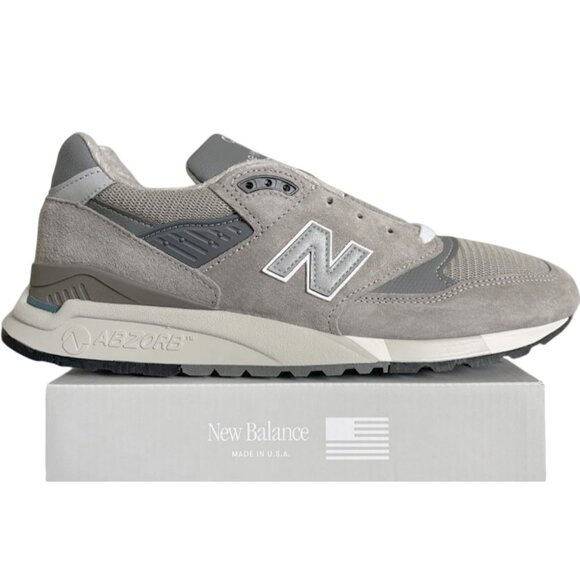 Athletic_Shoes